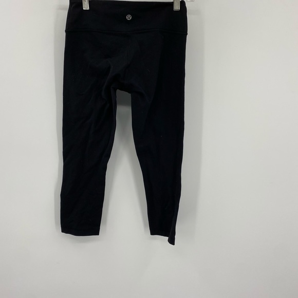 Lululemon Wunder Under Crop 4 - Picture 4 of 9